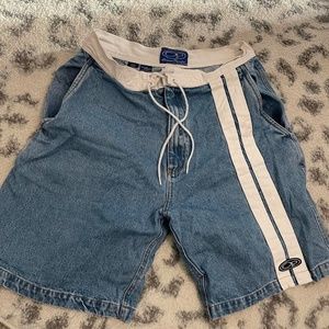 Ocean Pacific OP striped Bermuda style shorts size M/L, 31